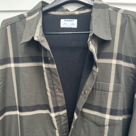 Old Navy Mens Cozy Fleece Lined Snap Shaket Shirt - Size XXL - Picture 3 of 7